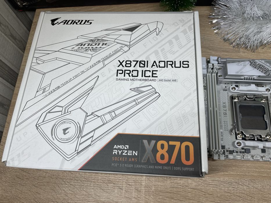 X870 aorus pro ice am5  (msi, asus, gigabyte)