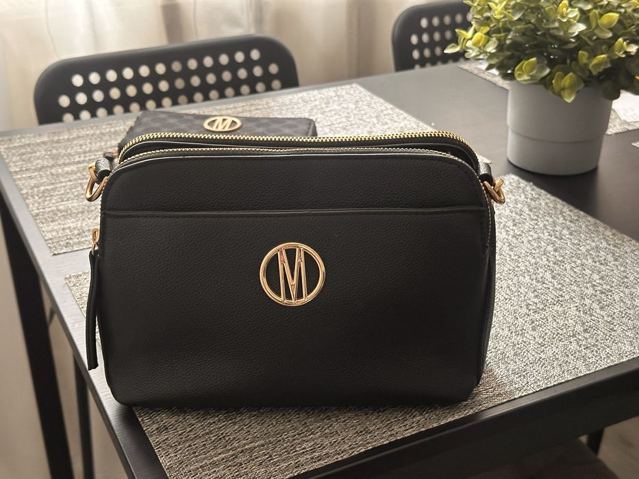 Torebka listonoszka czarna