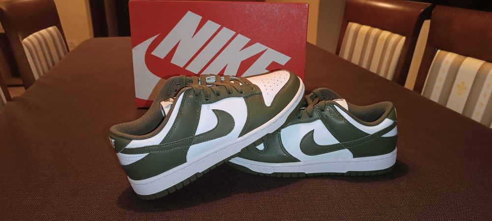 (r. Eur 39 - 25 cm) Nike Dunk Low Medium Olive DD1503,-120