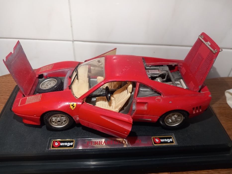 Ferrari GTO 1984 - miniatura 1/24
