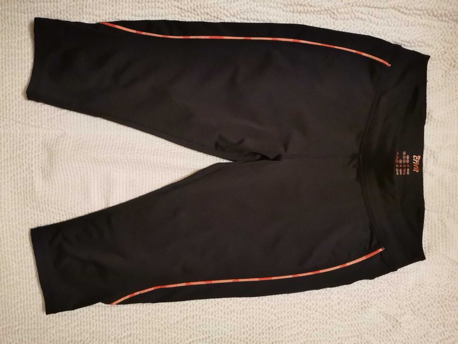 Corsários de desporto de mulher