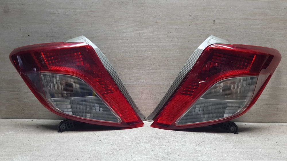 Ліхтар задній (стоп) Toyota Yaris 3 2010-2014p. Koito оригінал Європа
