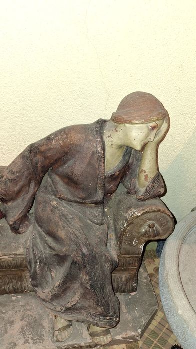 Estatueta a Pensativa rara antiga