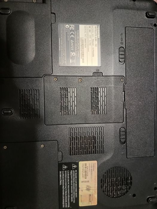 Ноутбук Toshiba Satellite A300-15E