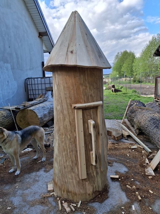 Barć dla pszczół. Kłoda bartna, ul ozdobny.