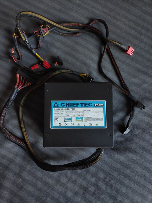 Блок живлення CHIEFTEC 750W