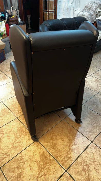 Cadeirão de repouso com rodas