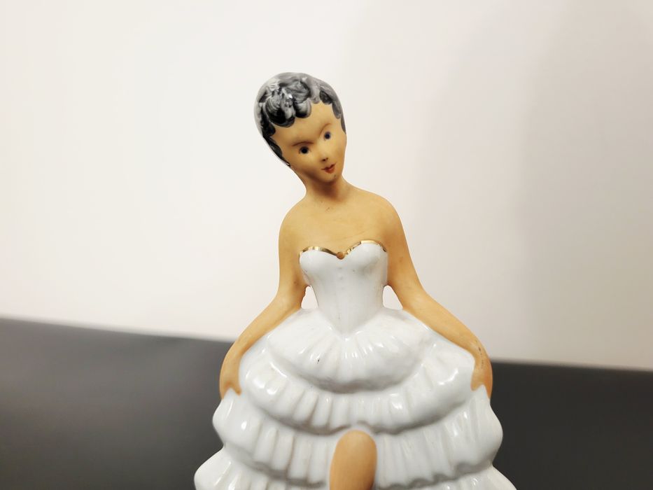 Figurka Tancerka Jan Jezela Katowice lata 60/70 PRL Vintage 14 cm