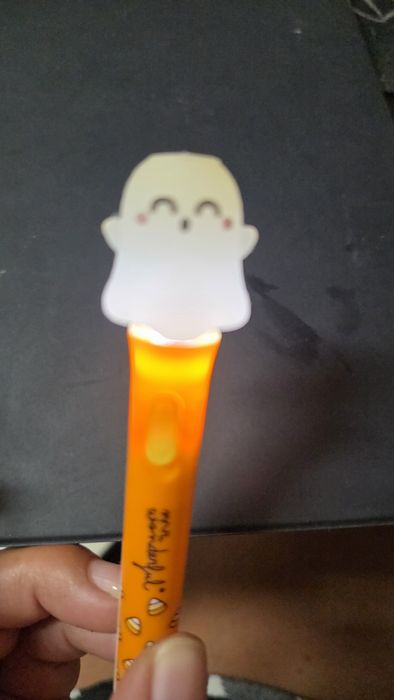 Caneta fantasma mr.wonderfull com lanterna refletora