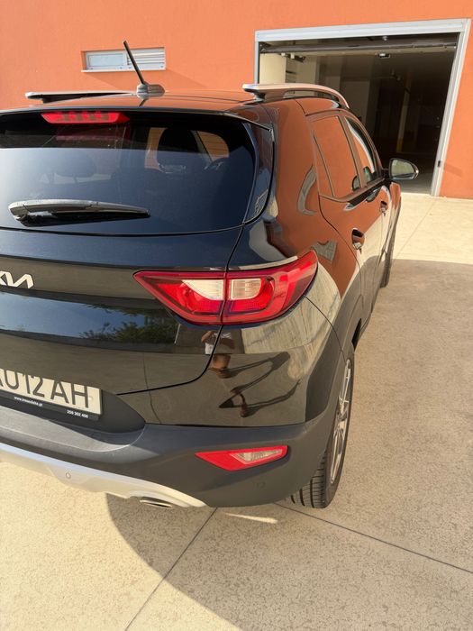 Kia Stonic 2022 - revisões todas na Kia tendo mais 2 anos e meio de garantia da marca