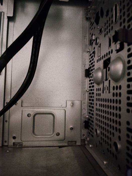 Рабочая станция Dell Precision 3620 , Xeon e3 1230v6(аналог  i7-7700)