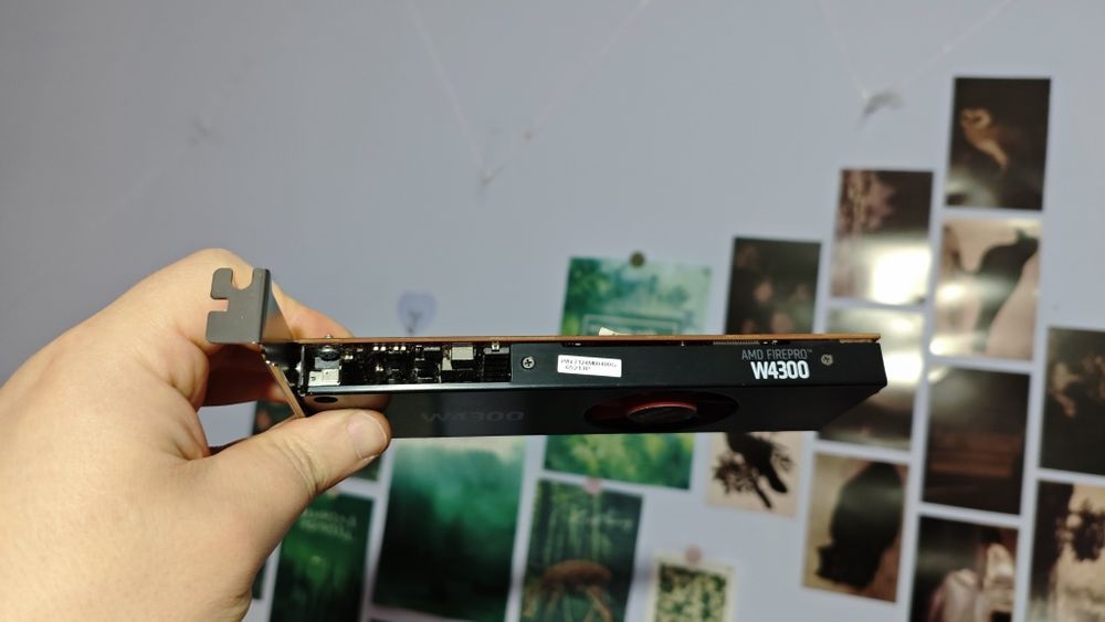 Gráfica AMD FirePro W5100 vendo ou troco