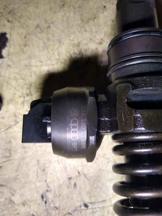 Pompowtryski wtryski 1.9tdi BLS 105KM VW Audi Skoda Seat