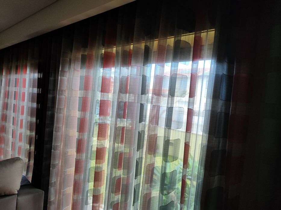Selling 2 large curtains64584988400769122
