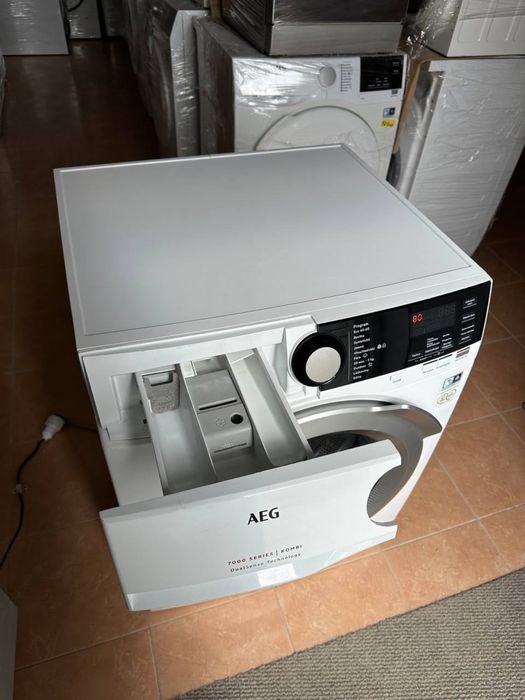 Пральна  машина AEG L6FBG68SC 8 кг інвертор А+++