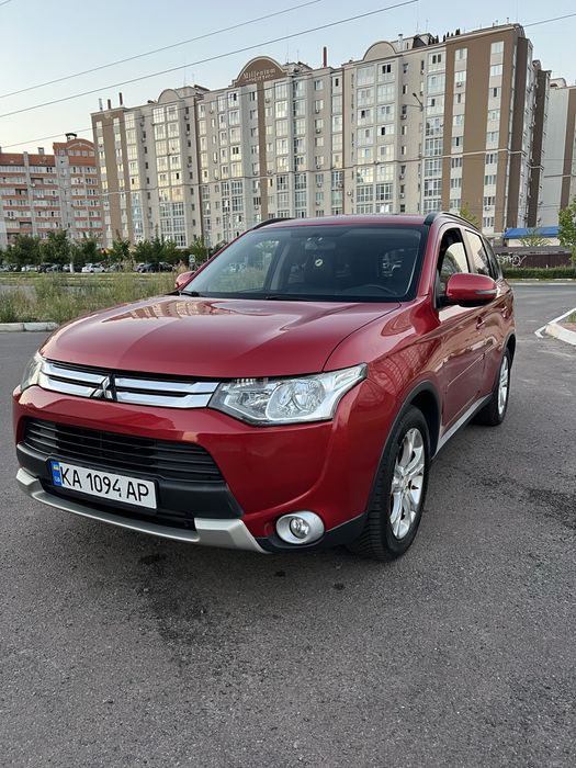 Mitsubishi Outlander, 2014
