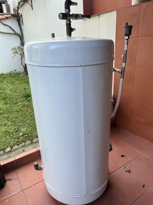 Depósito / Acumulador de Água Quente 200L Inox – Lasián