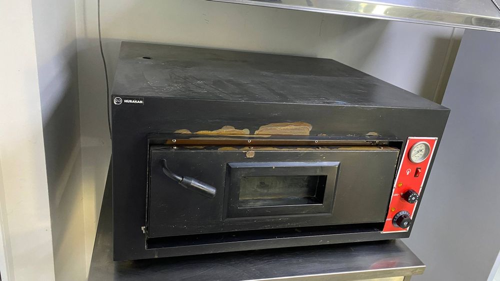 Піца піч хуракан