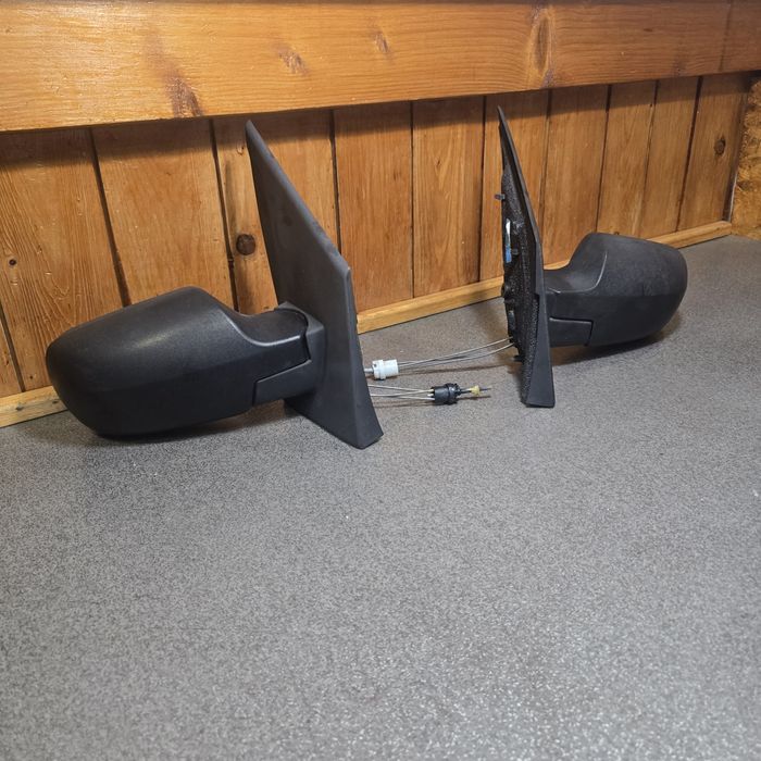 Дзеркала заднього виду Ford Fiesta Mk6 (E11015782)