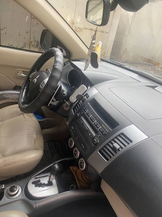 Mitsubishi Outlander 2.4 2007р