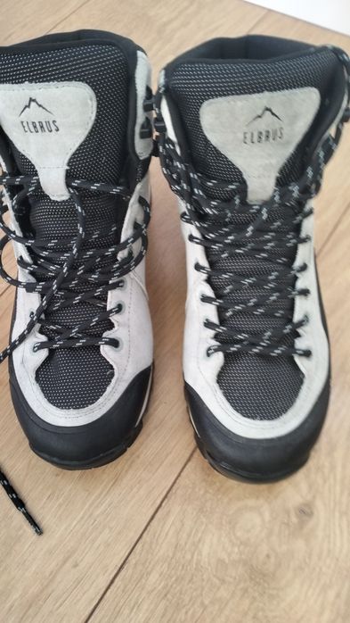 Buty Elbrus trekkingowe sportowe spacerowe trzymające kostkę