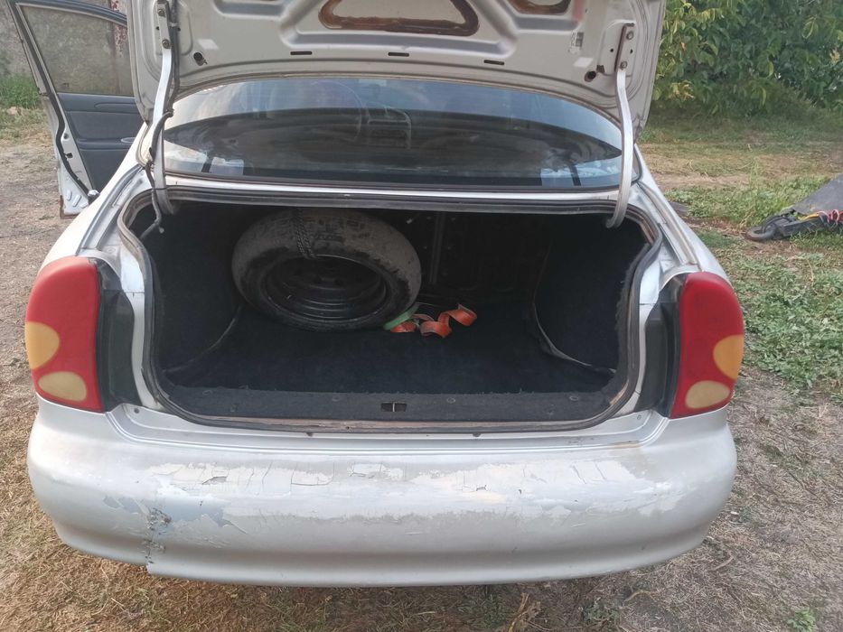 Ланос 1,6 2005 року