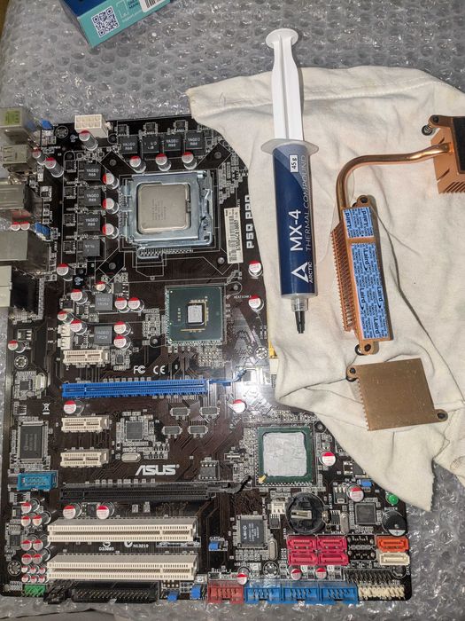 Asus P5Q Pro, P45 DDR2 s775, ATX НЮАНС