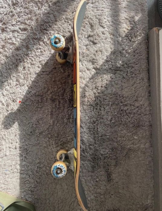 Skate cliché semi novo