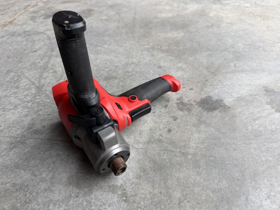 Akumulatorowa mieszarka Milwaukee M18 FPM mieszadło