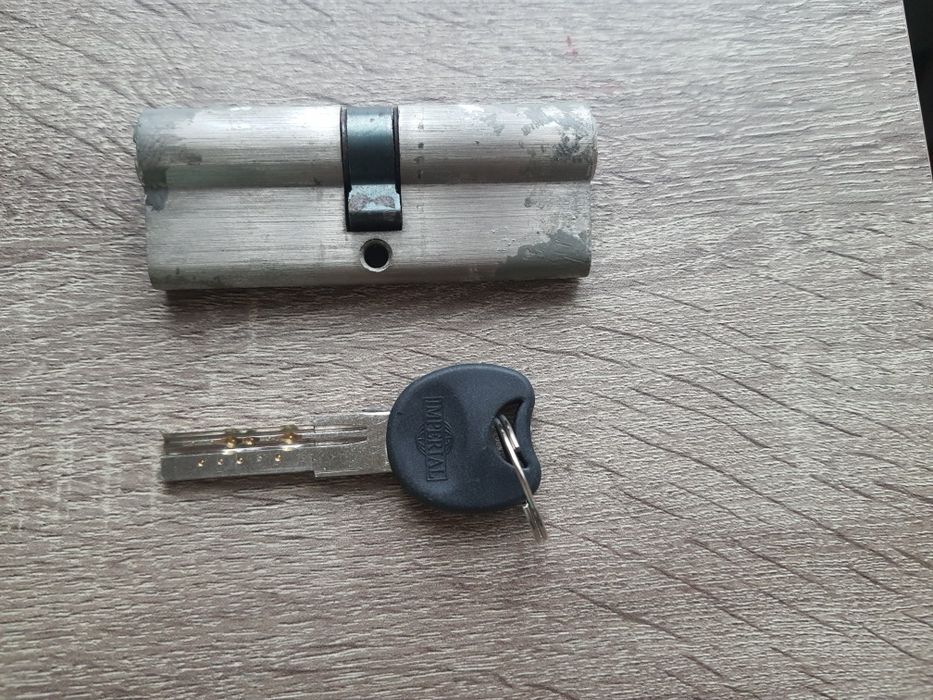 Серцевина (лічинка) замка 40×40, 1 ключ