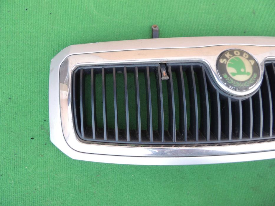 Atrapa grill emblemat 9102 Skoda Fabia 1 I 99,00,01,02,03,04,05,06-08