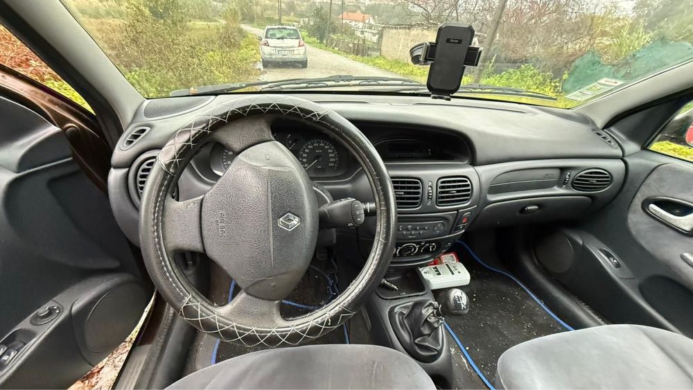 Renault Megane Break 2002 1.4 Gasolina + GPL