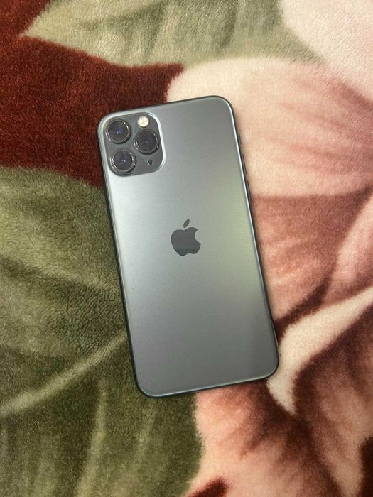 Продам Iphone 11 Pro 64 gb