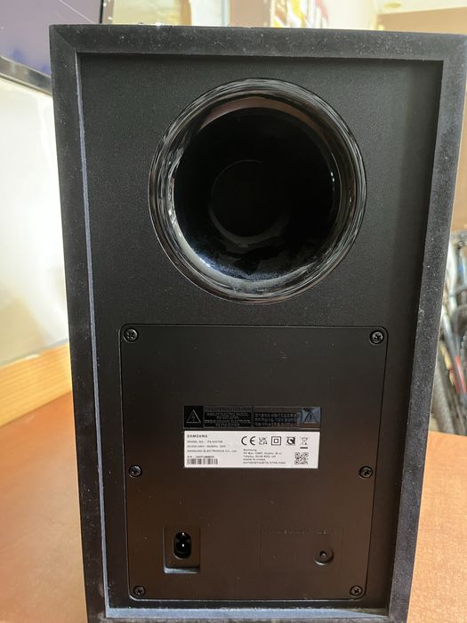 1249/n/24   Soundbar SAMSUNG HW-Q700A