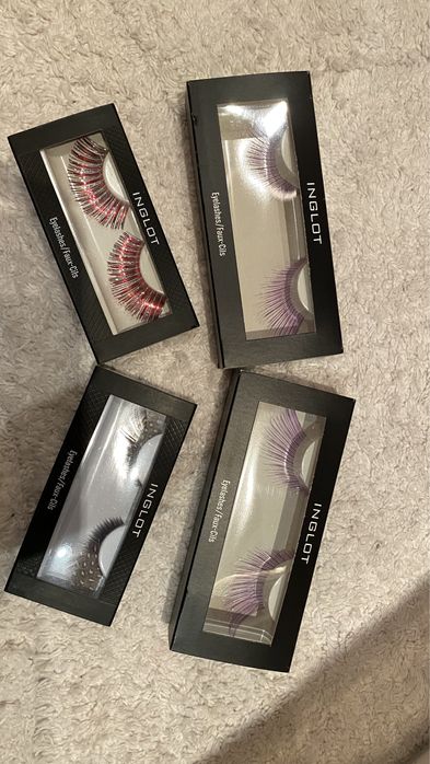 Inglot zestaw 4szt artystycznych rzęs