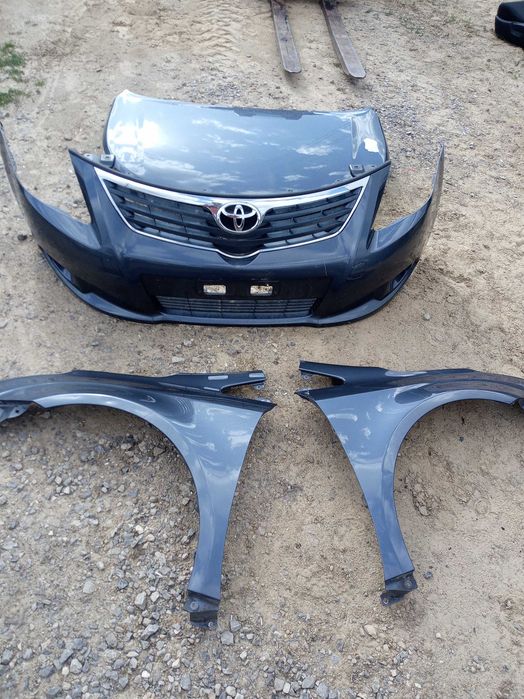 toyota AVENSIS T27 09-12 zderzak maska błotnik prawy lewy kolor 8u5