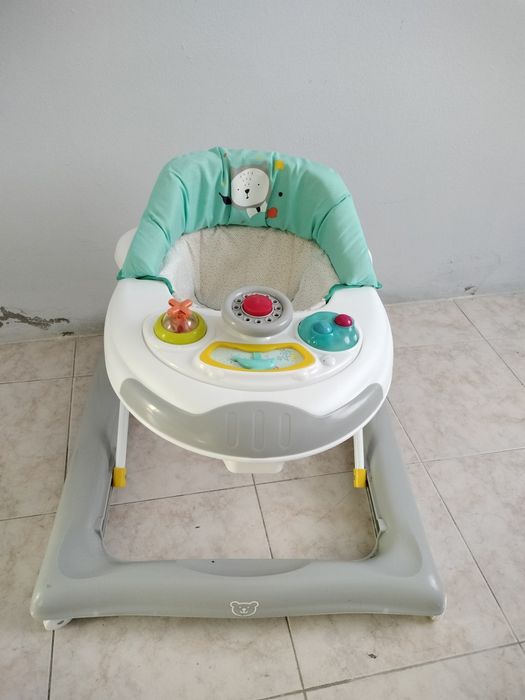 Vendo andador bebê
