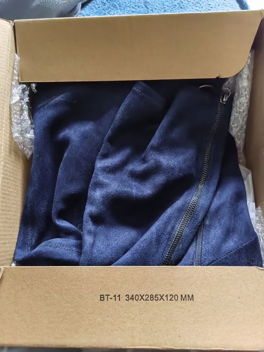 Muszkieterki zara, wysokie granatowe zamszowe buty