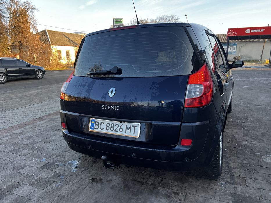 Продам сценіка меган