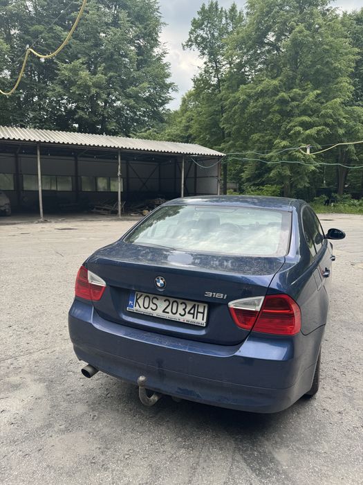 Bmw e90 m54b25 , carplay , manual 6b , rwd
