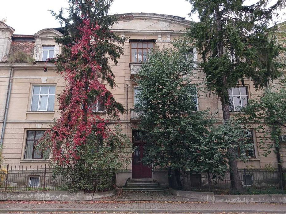 Приміщення під офіс в центральній частині міста_M