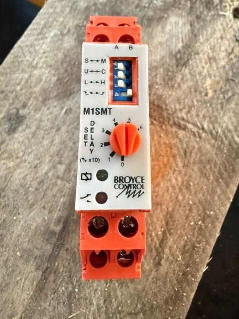 Broyce M1SMT - multifunkcyjny timer - 12 sztuk komplet