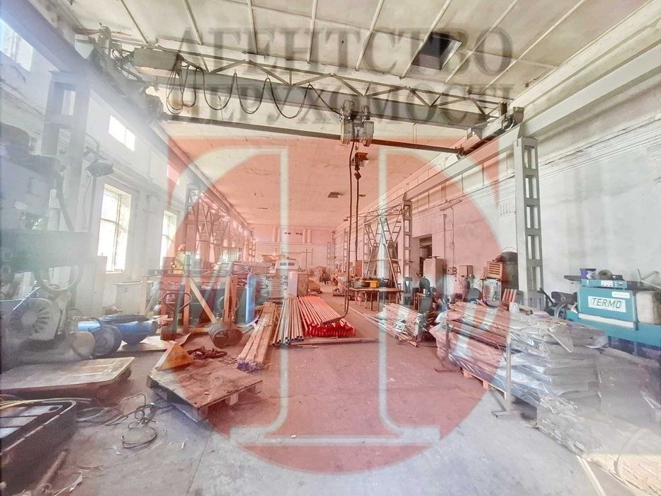 Здам в оренду фасадний виробничо-складський комплекс(вул.Чигиринська)