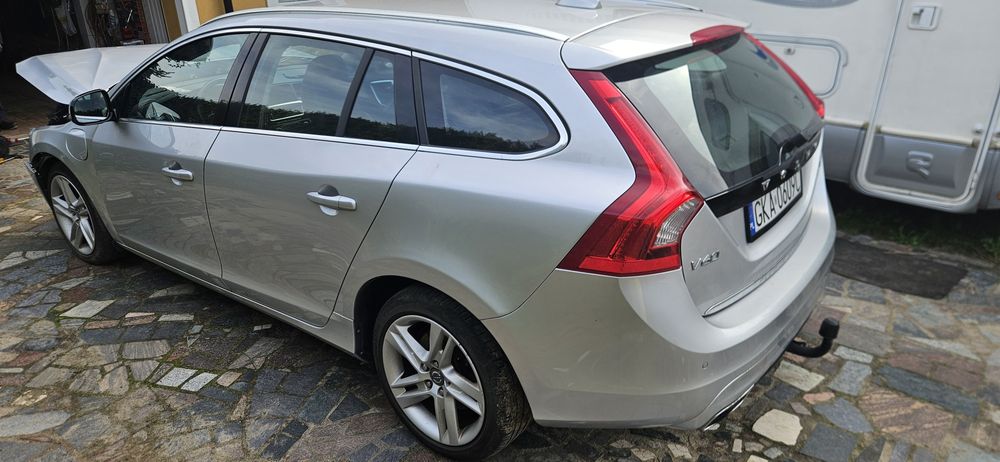 Volvo V60 D6 Plug-In Hybrid Lift 2013 Uszkodzony