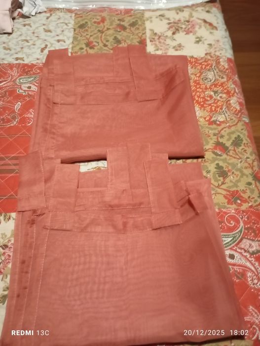 Cortinas rosa velho transparentes