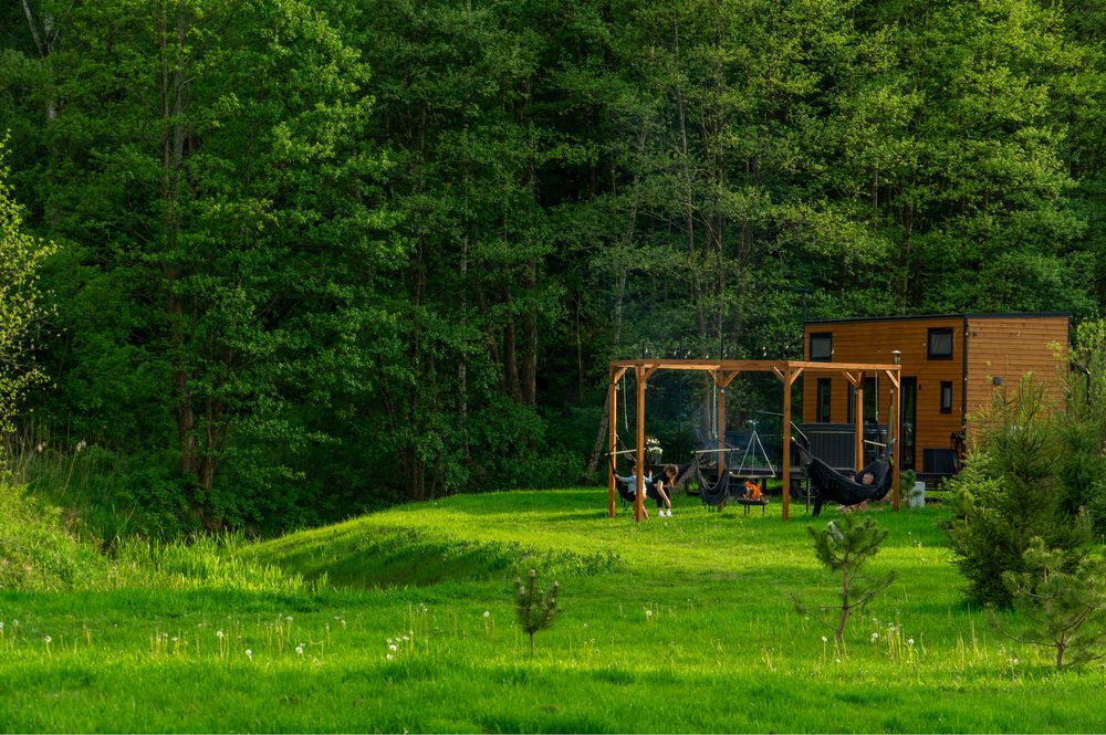 Tiny silent house river wynajem domek jacuzzi las cisza wynajme