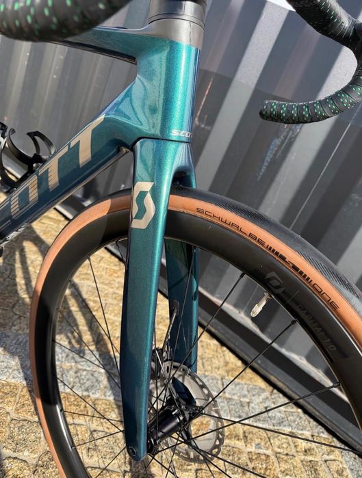 Scott Addict eRIDE 10