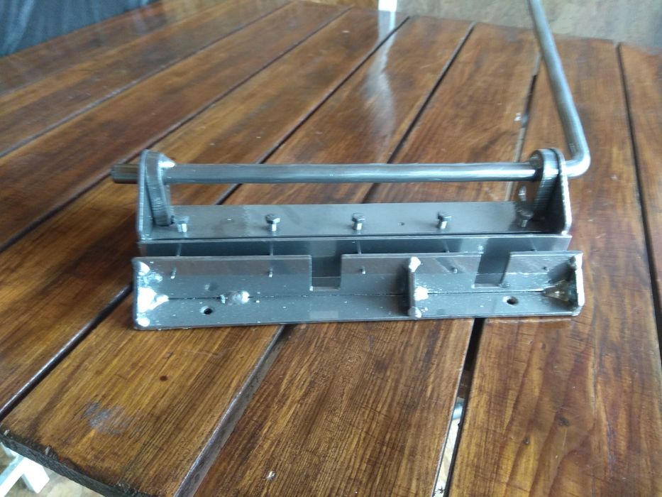 Дирокол пасічний