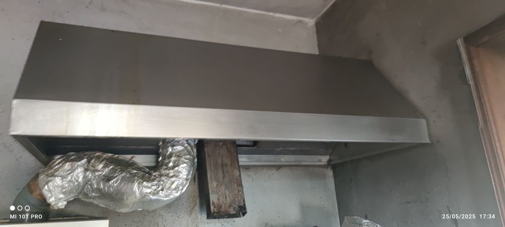 Chaminé em inox bem estimada.