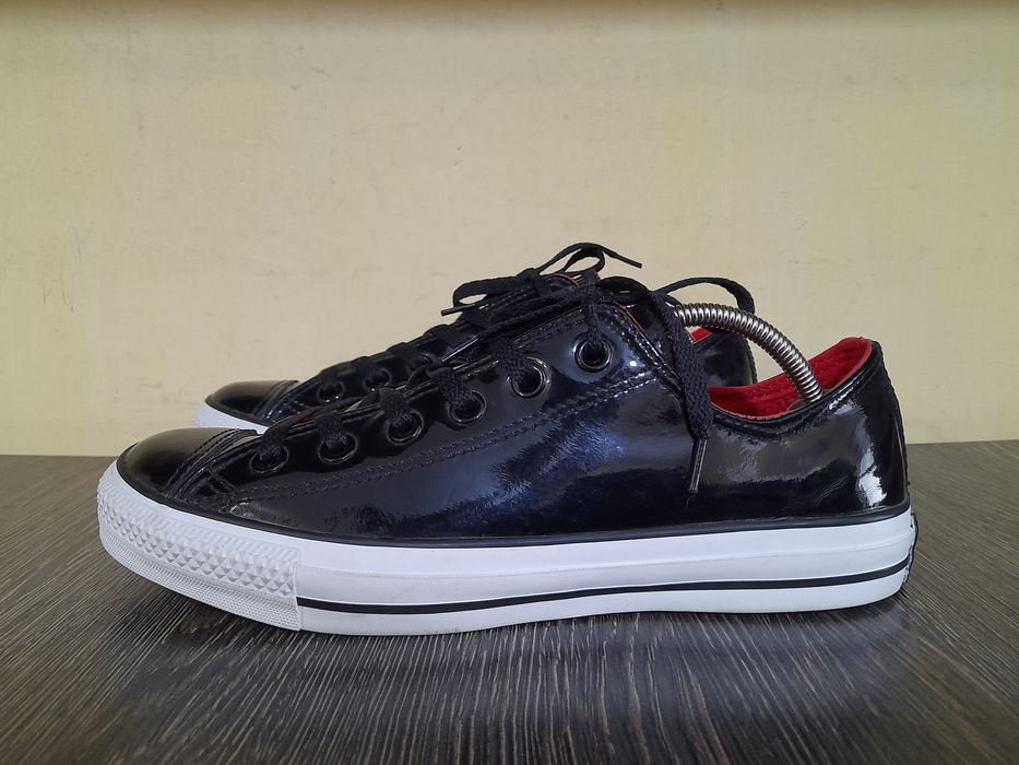 Чорні лаковані кеди унісекс Converse Chuck Taylor All Star р.39.5